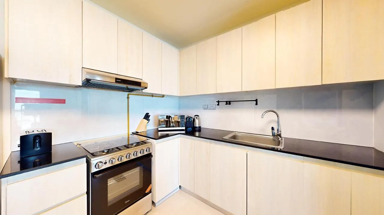 Binghatti Gate - Cosy Two Bedroom Dubai
