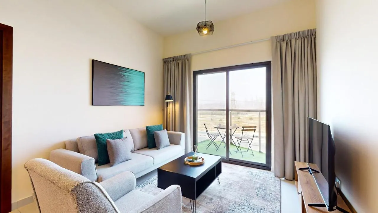 Binghatti Gate - Cosy Two Bedroom Dubai 0*,  United Arab Emirates